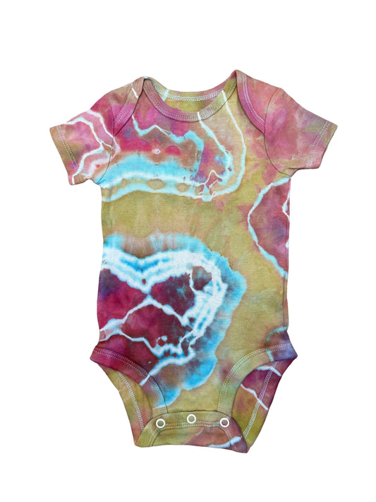 short sleeve onesie 0-3mo