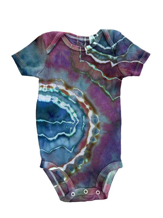 short sleeve onesie 6-9mo