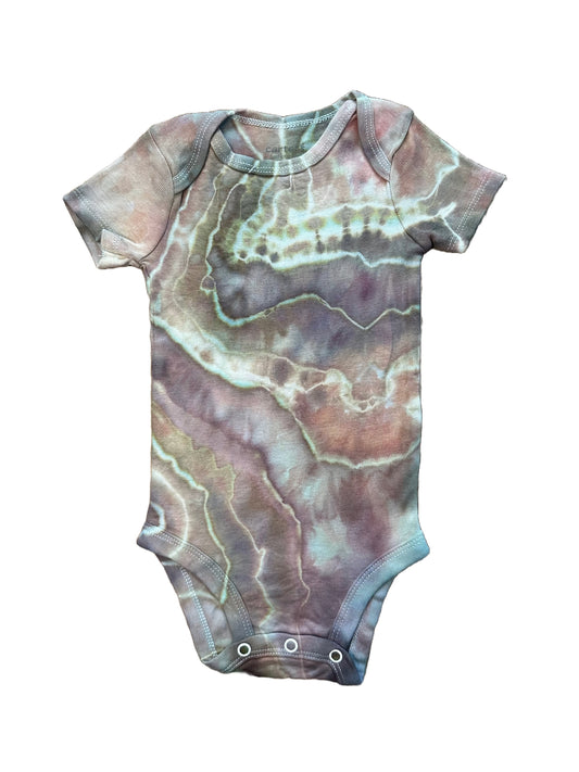 short sleeve onesie 3-6mo