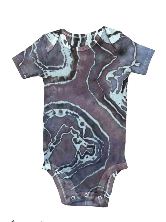 short sleeve onesie 12-18mo