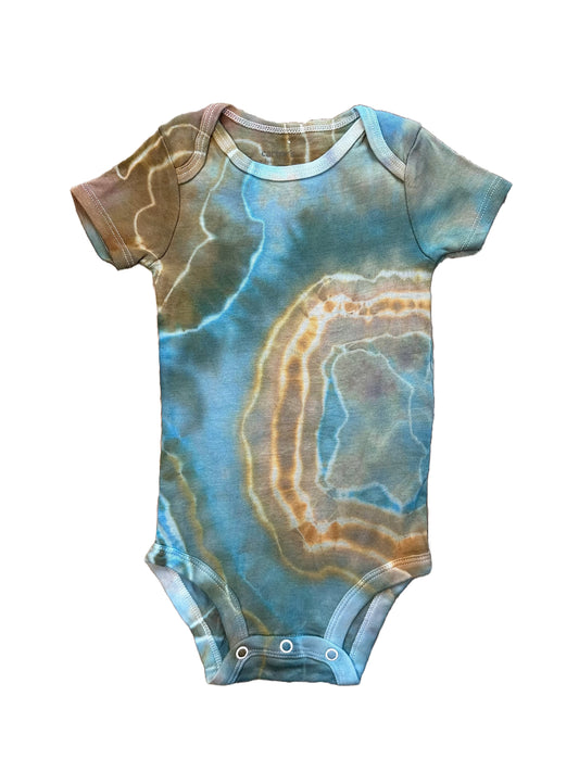 short sleeve onesie 6-9mo