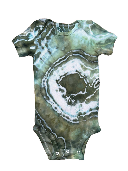 short sleeve onesie 12-18mo
