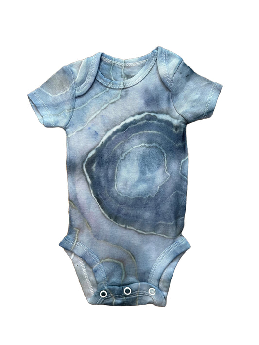 short sleeve onesie NB