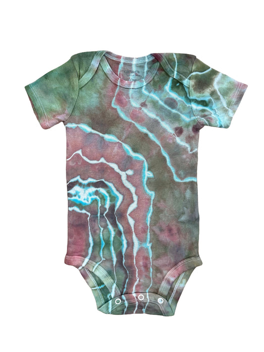 short sleeve onesie 9-12mo