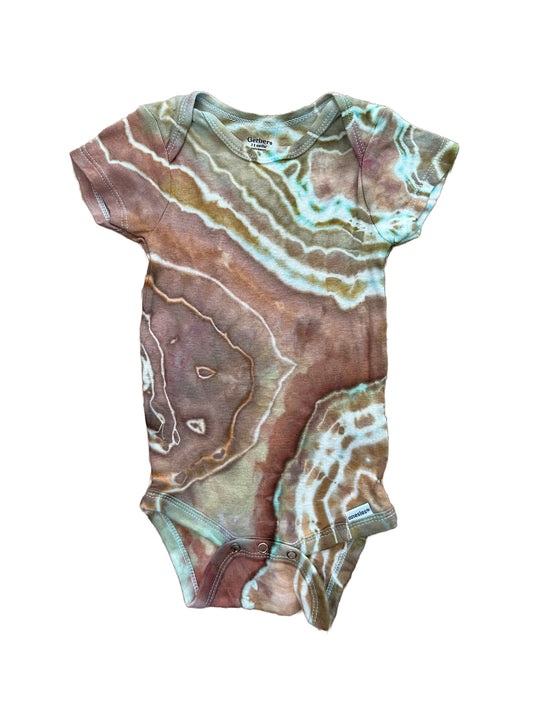 short sleeve onesie 3-6mo